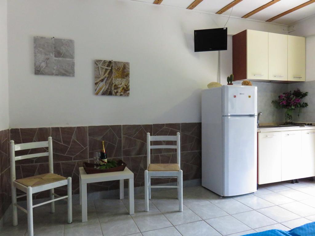 Villaggio Camping Rancho 卡尼亚诺瓦拉诺 外观 照片